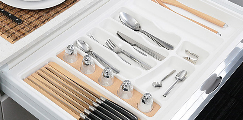 Essetre Elegant Inner Drawer Solutions Available From Nessco